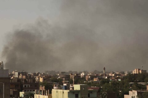Sudan's army and rival extend truce, despite ongoing clashes