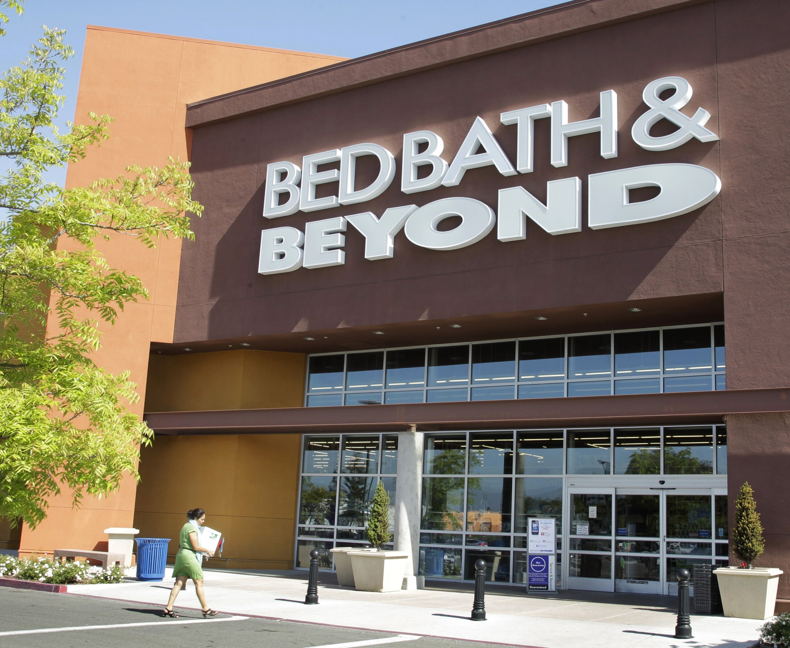 struggling-bed-bath-beyond-files-for-bankruptcy-protection-wtop-news