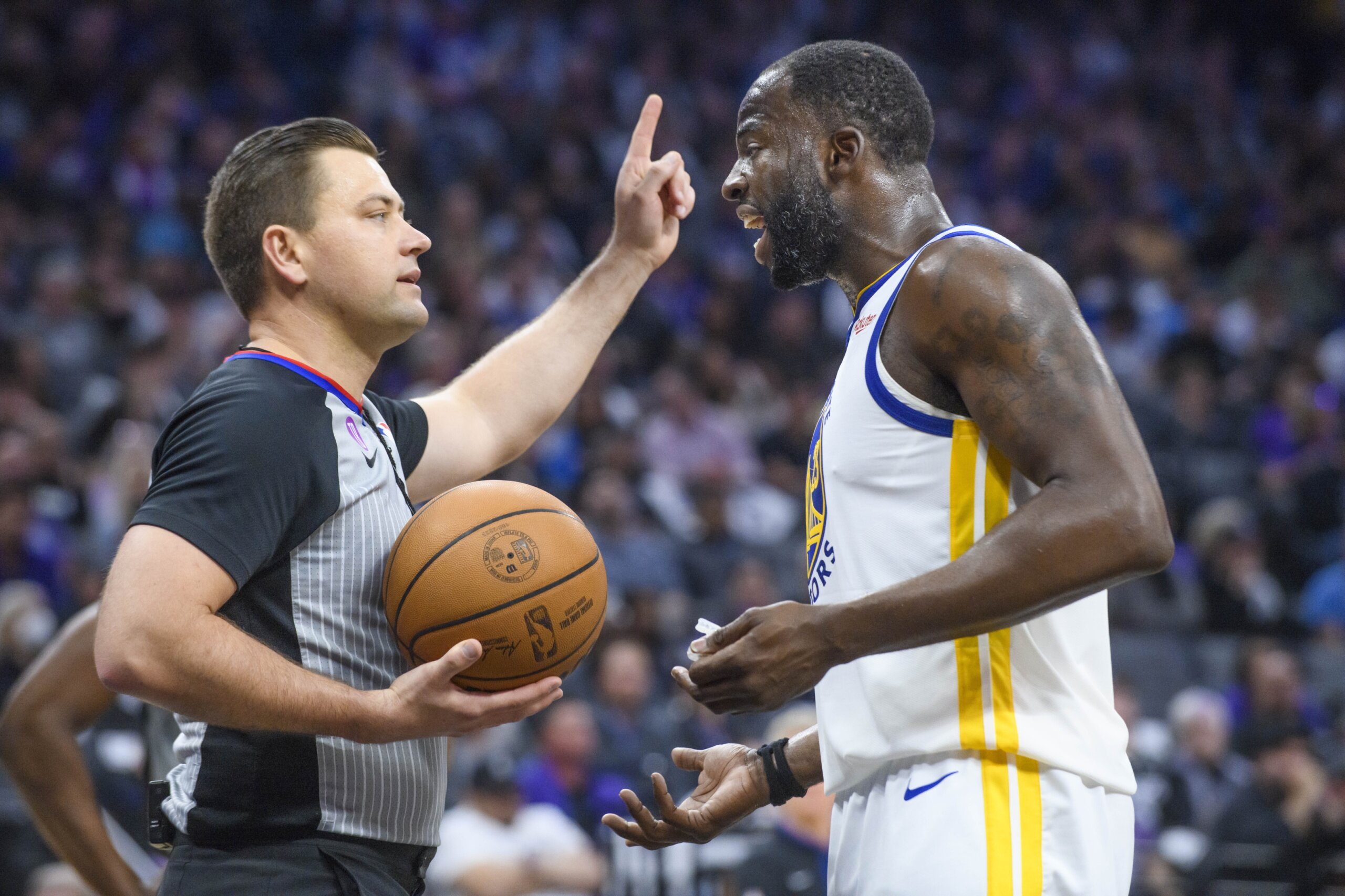 Draymond Green Ejected From Playoff Game For Flagrant Foul - WTOP News