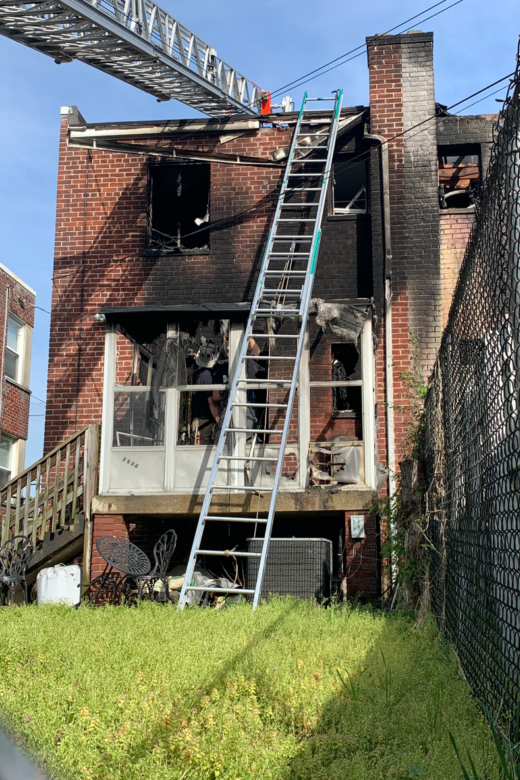 Firefighter Injured, 8 Displaced After Fire In Northeast DC - WTOP News