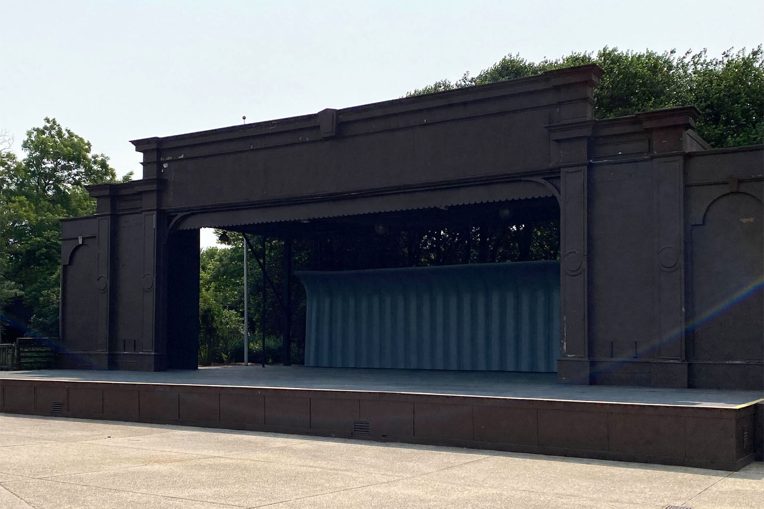 The Sylvan Theater, just south of the Washington Monument, is set to get more seats, bathrooms and concessions ahead of the United States semiquincentennial celebration on July 4, 2026. (John Domen/WTOP)