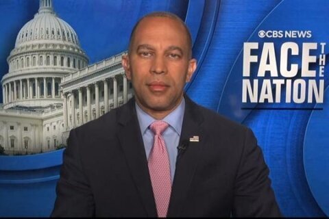 Hakeem Jeffries expects Dem support for debt ceiling deal