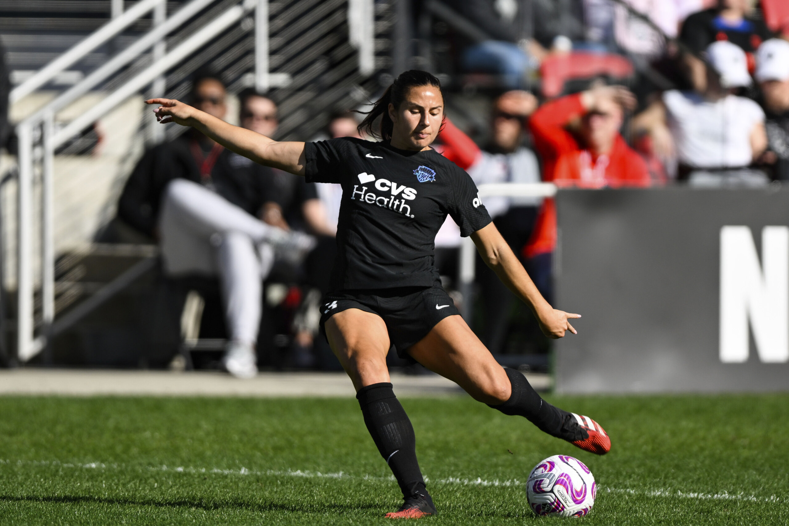 Pride edge Spirit 2-1, hand Washington 1st NWSL loss