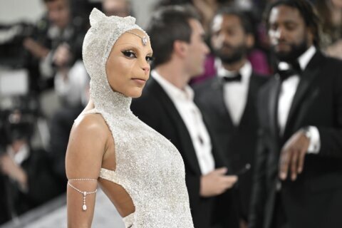 Met Gala: Rihanna, Jared Leto as Choupette, Kim K. in pearls