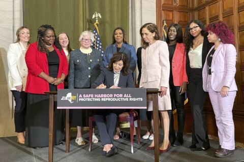NY governor signs bill expanding access to contraceptives