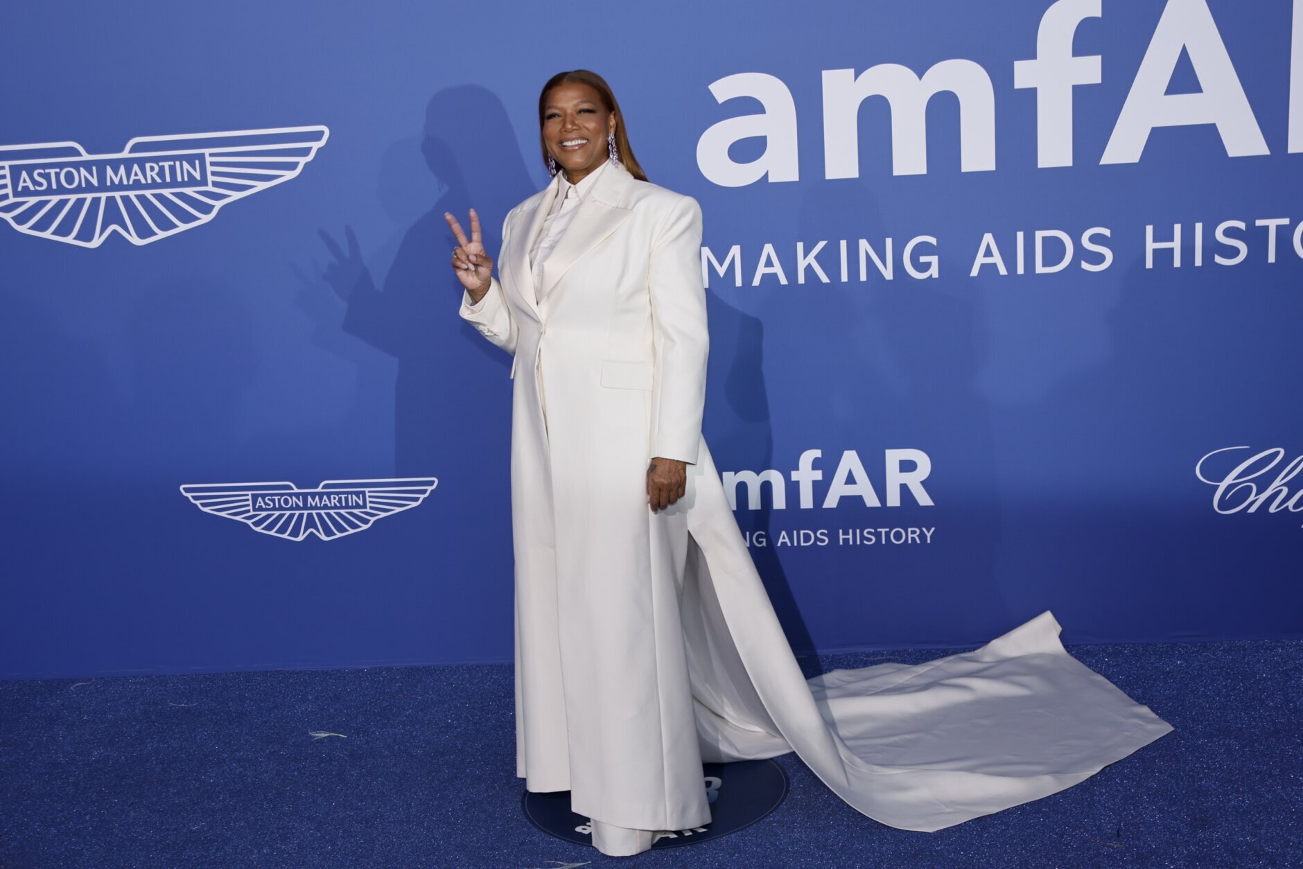 Cannes turns up the glamour for amfAR gala to raise money for AIDS ...