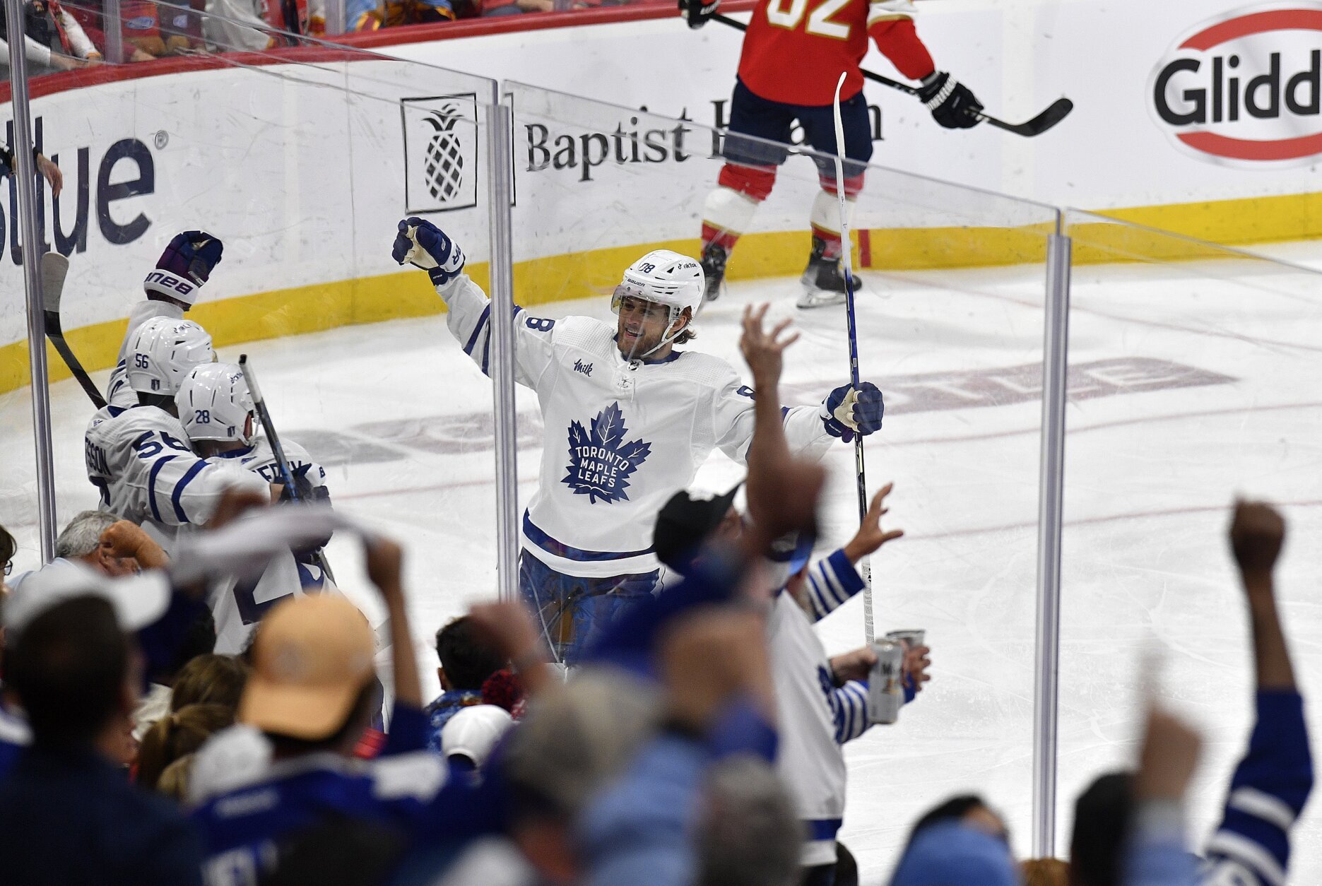 Reinhart the hero, as Panthers top Leafs in OT for 3-0 lead - WTOP