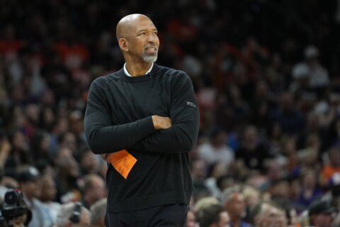 Pistons reach agreement to hire former Suns coach Monty Williams, AP sources say