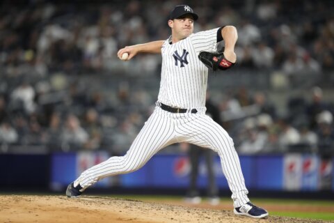 Yankees reliever tosses PitchCom device into stands, but avoids $5K bill