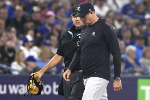 Even after his latest ejection, Yankees manager Aaron Boone doesn’t want robo umps