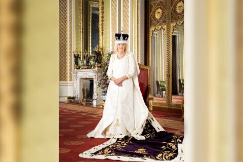 Buckingham Palace releases official coronation portraits