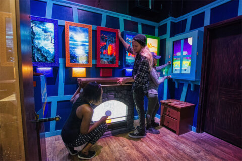 Escapology brings 8 high-tech escape rooms to National Harbor