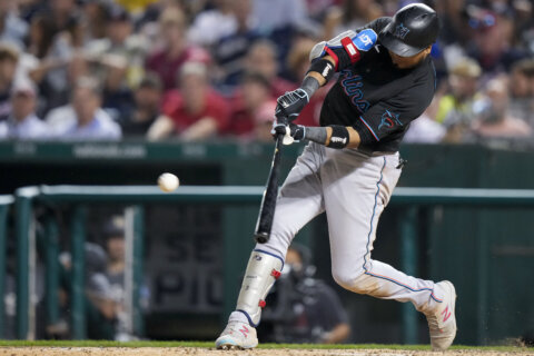 Arraez 5-for-5 with homer, 3 RBIs, Marlins beat Nationals 6-5