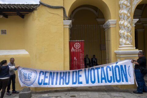 Early vote count for Guatemala's presidential election gives no indication of leaders