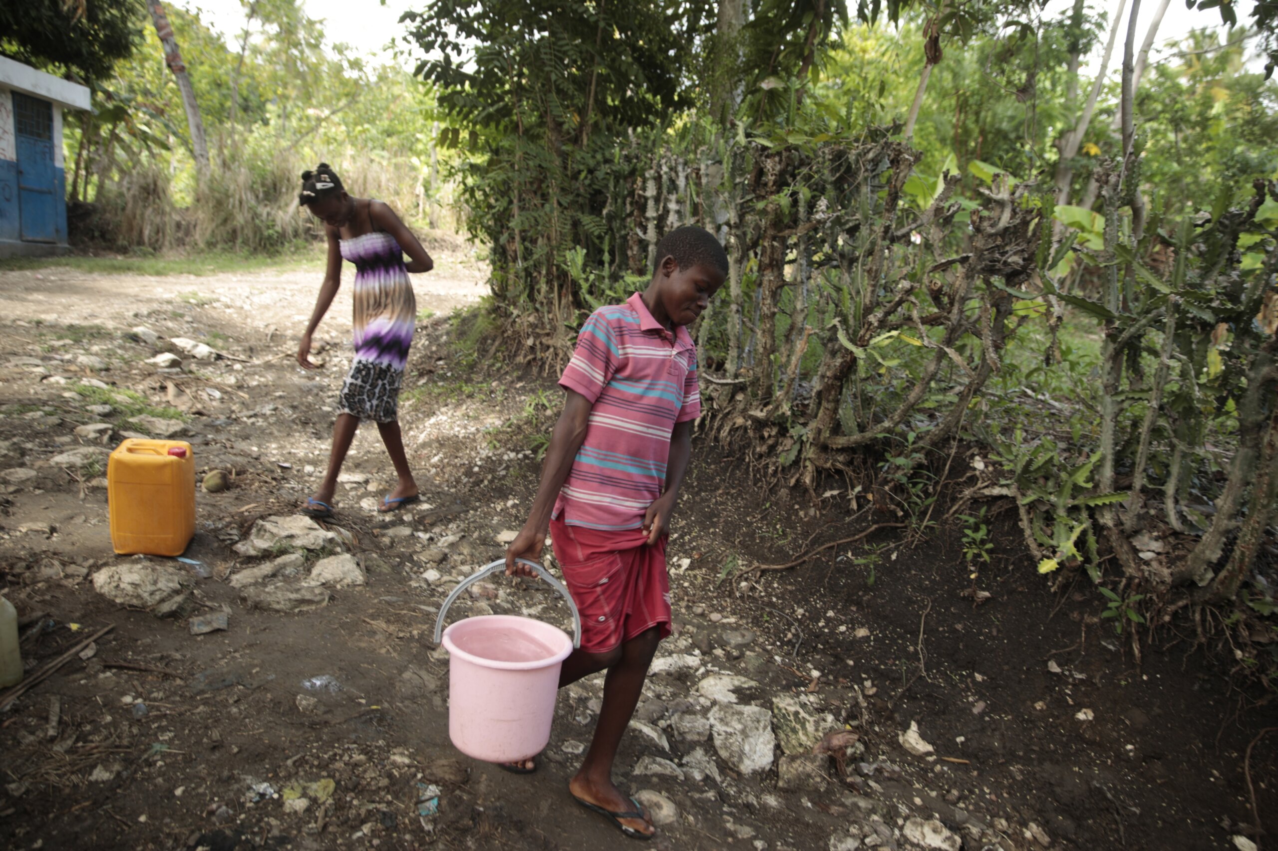 30,000 Haitian kids live in private orphanages. Officials want to