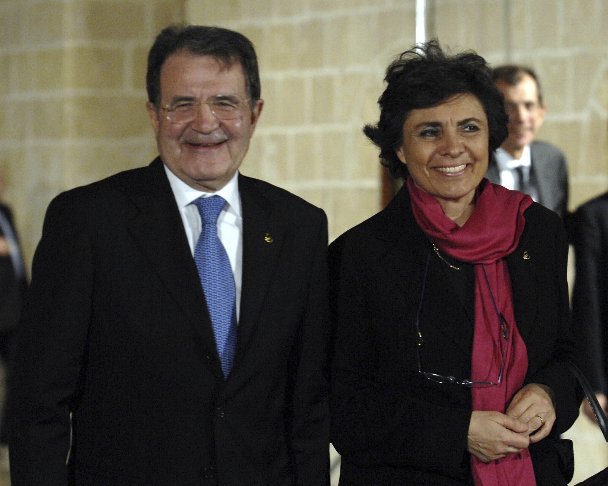 La esposa y profesora del ex primer ministro italiano Romano Prodi, Flavia Franzoni, murió a los 76 años.