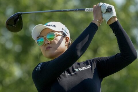 Minjee Lee shoots 8-under 64, shares 2nd-round lead with Cheyenne Knight at Liberty National