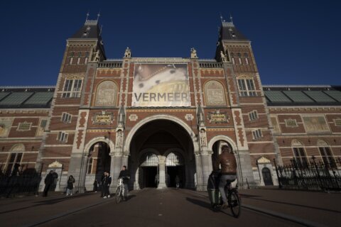 Doors close for final time on Amsterdam museum’s blockbuster Vermeer exhibition