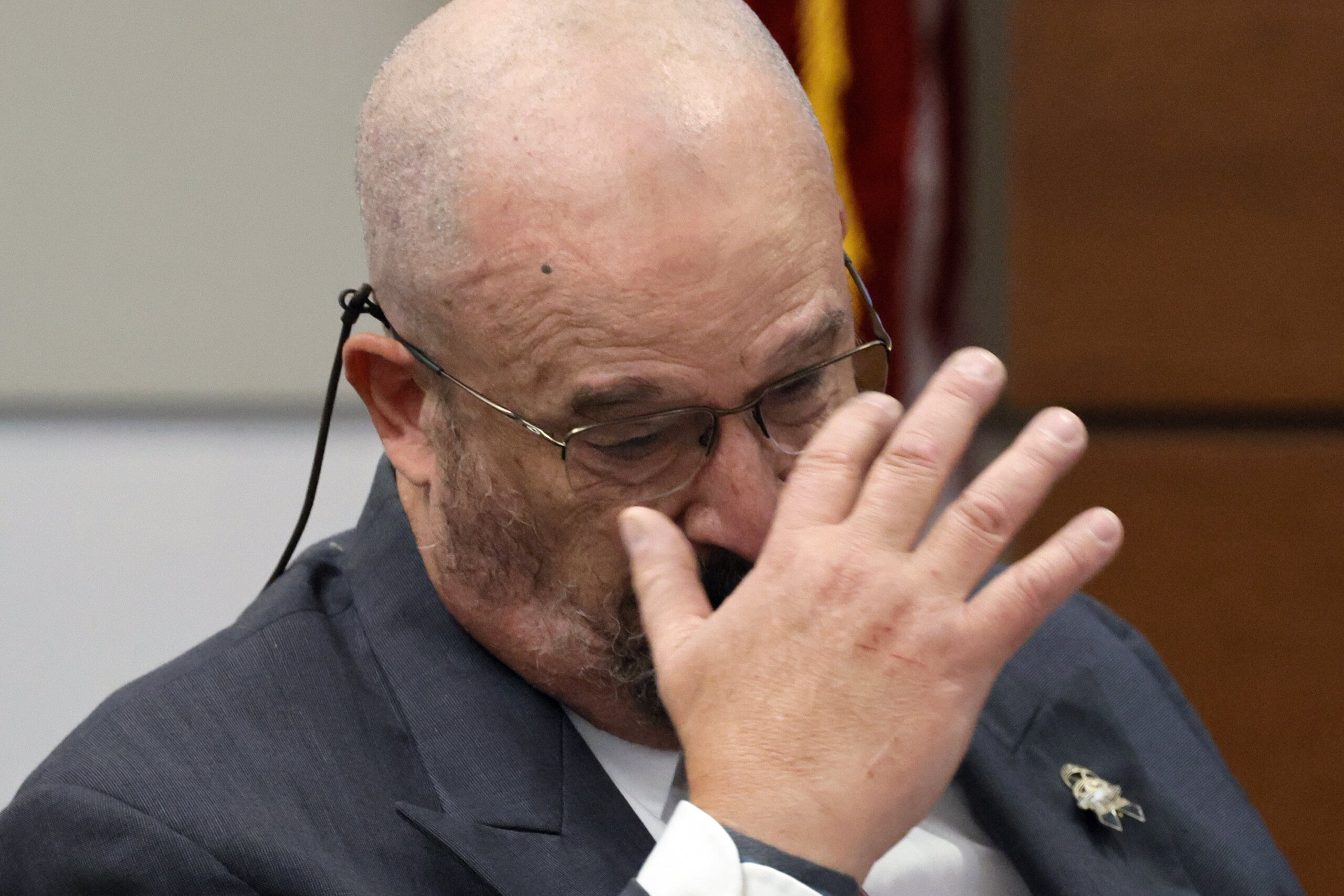 Homicide Detective Weeps In Trial Of Deputy Who Failed To Confront ...