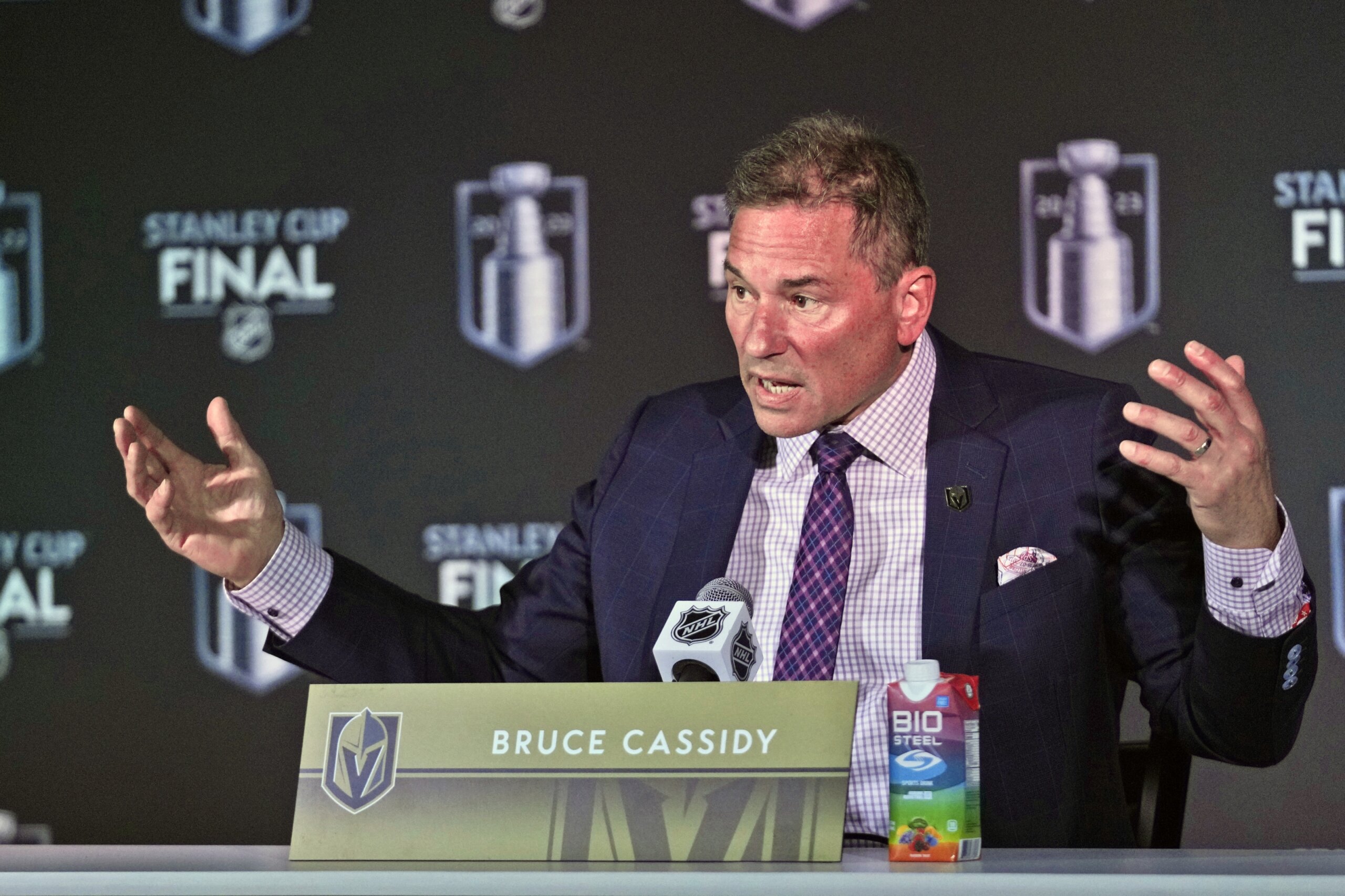 Bruce Cassidy coaches Vegas Golden Knights to Stanley Cup - WTOP News