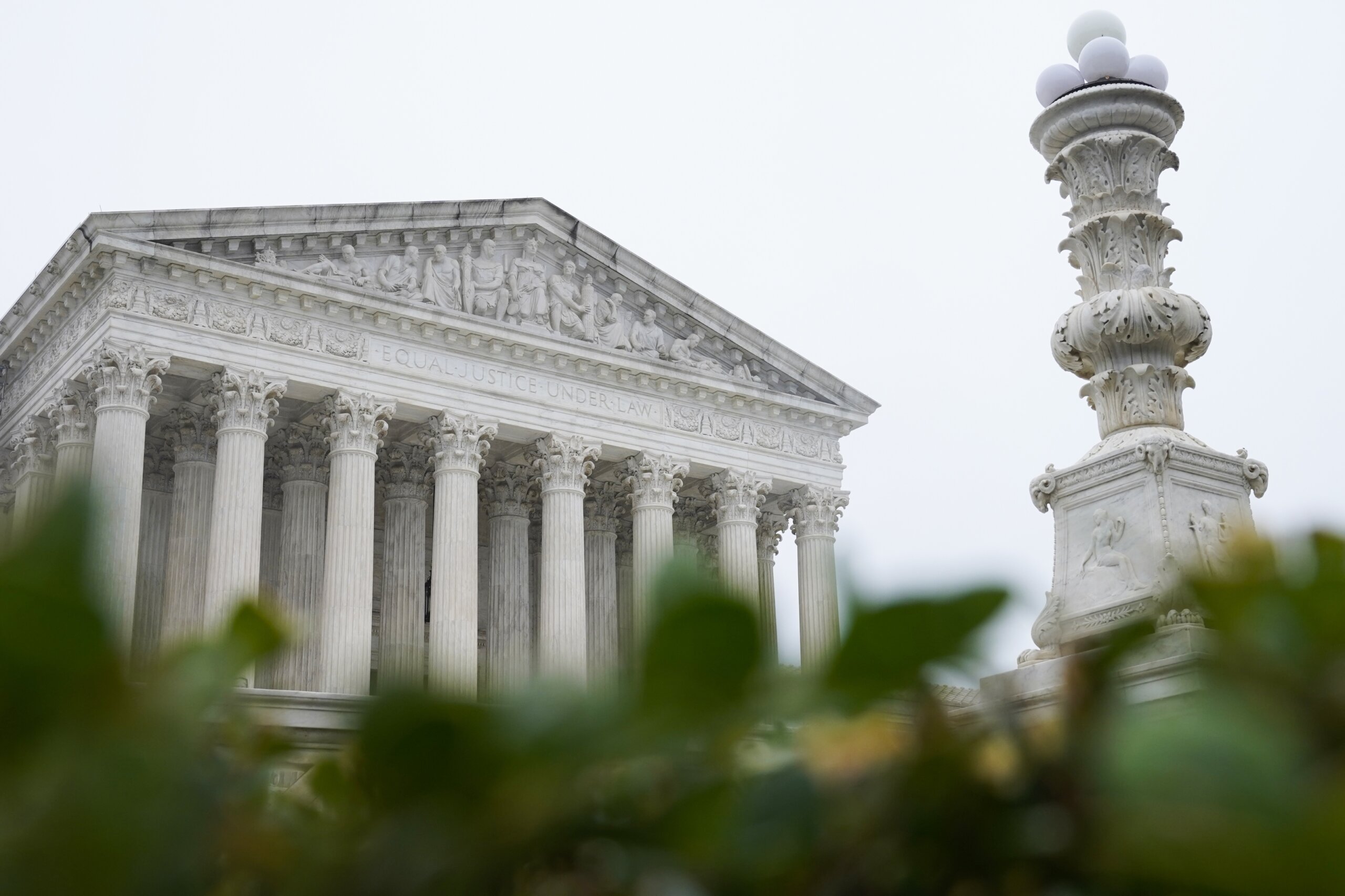 Supreme Court unfreezes Louisiana redistricting case that could boost