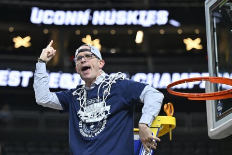 UConn's Dan Hurley cashes in on national title with a new 6-year, $32.1M contract