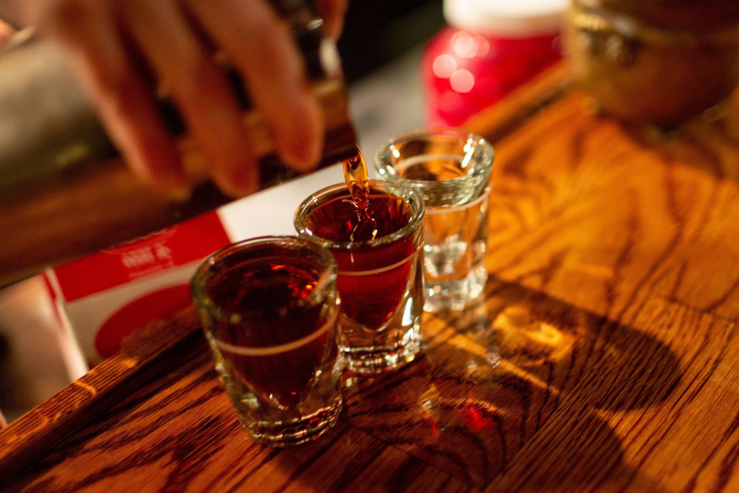 Heavy drinkers really don’t ‘handle their liquor,’ study says – WTOP News