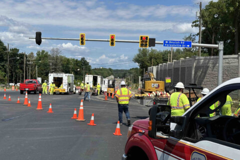 After brief closure for gas leak, Route 7 reopens in Fairfax Co.