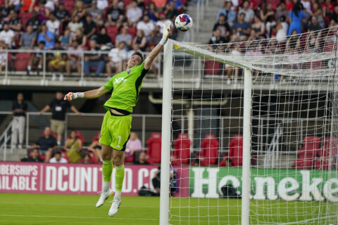 Inter Miami’s winless streak hits 10 in 2-2 tie with DC United
