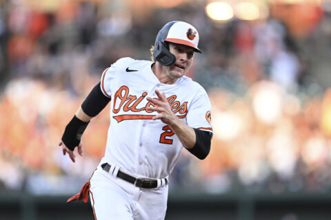 Orioles’ 7-run 1st inning propels them past the Yankees 9-3