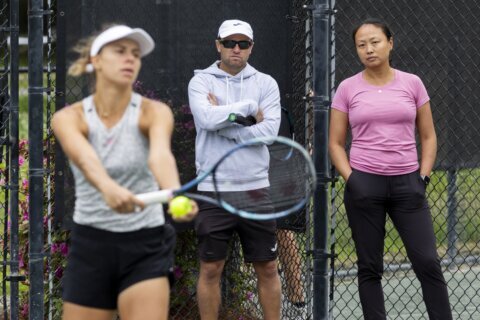Women's tennis tour program provides education, exposure for female coaches