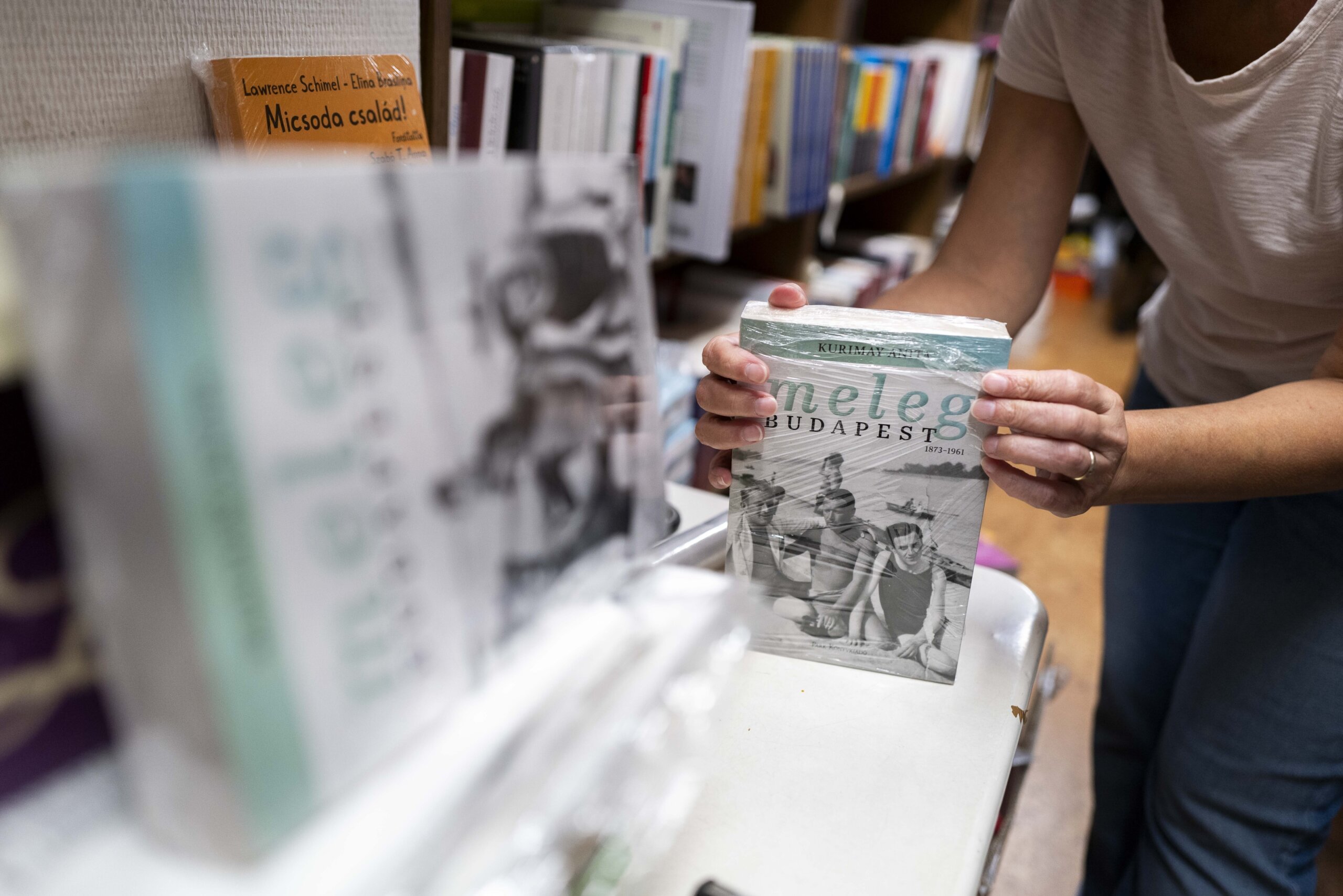 To wrap, or not to wrap? Hungarian bookstores face fines over closed ...