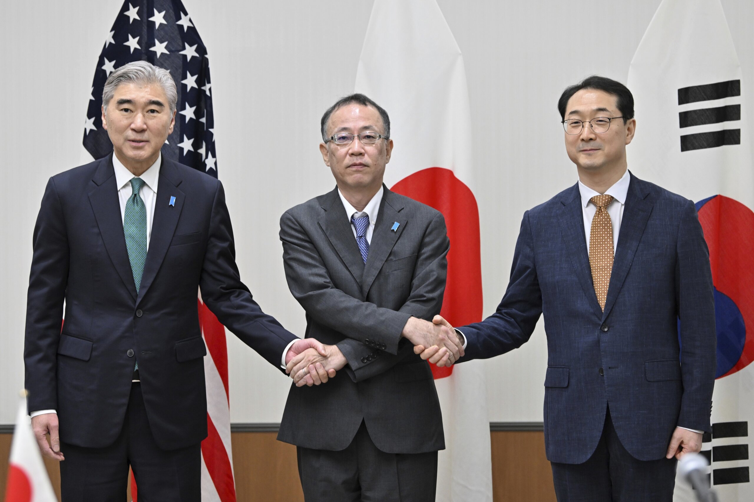 Japanese, US and South Korean officials condemn the North’s weapons ...