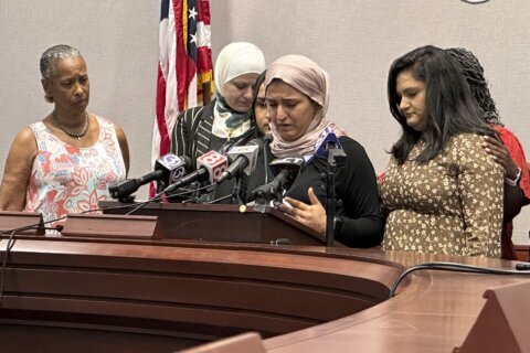 Connecticut lawmaker attacked after Muslim service says Hartford police downplayed assault