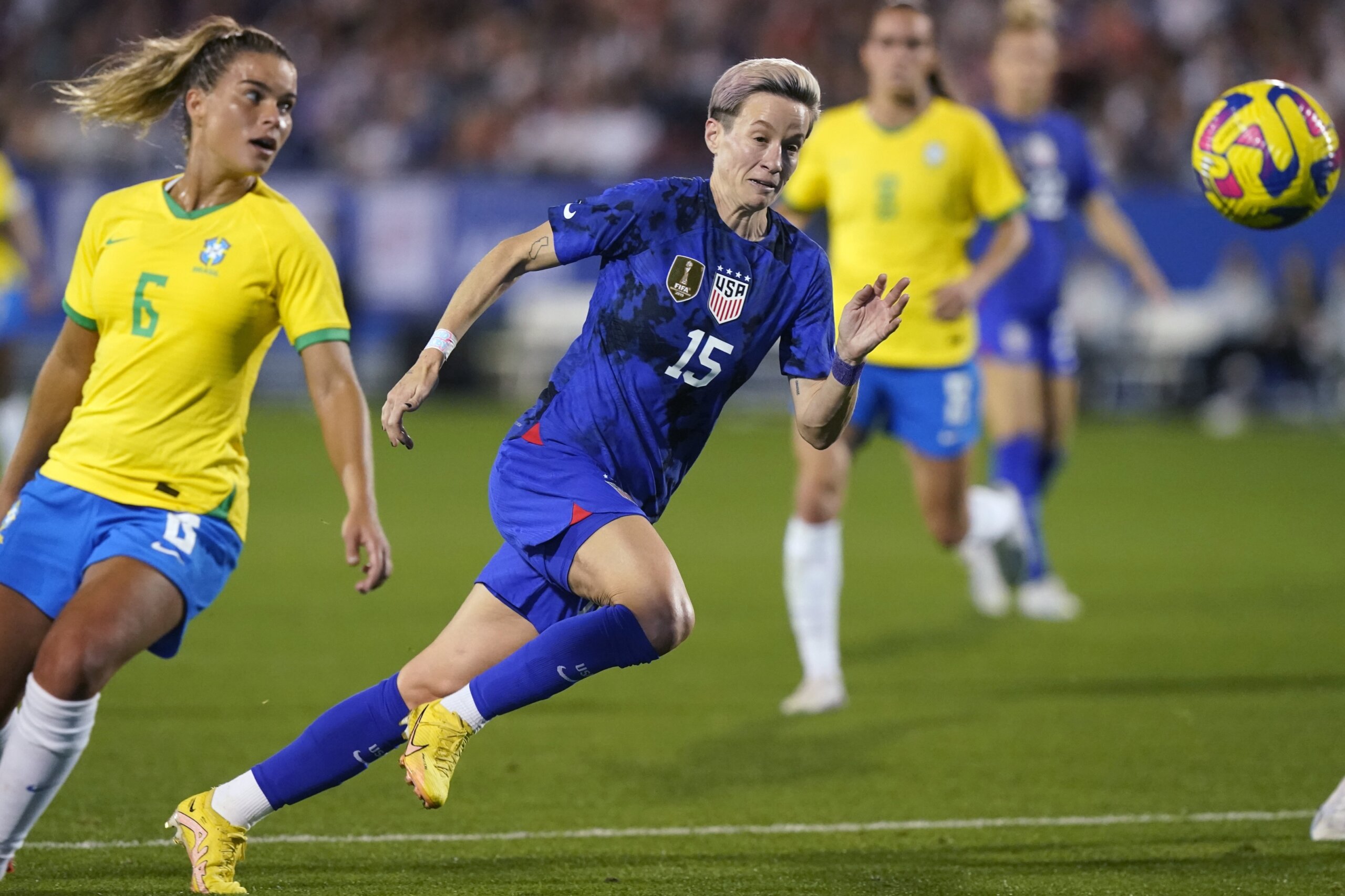 Megan Rapinoe Says Shell Retire After The Nwsl Season And Her 4th World Cup Wtop News 