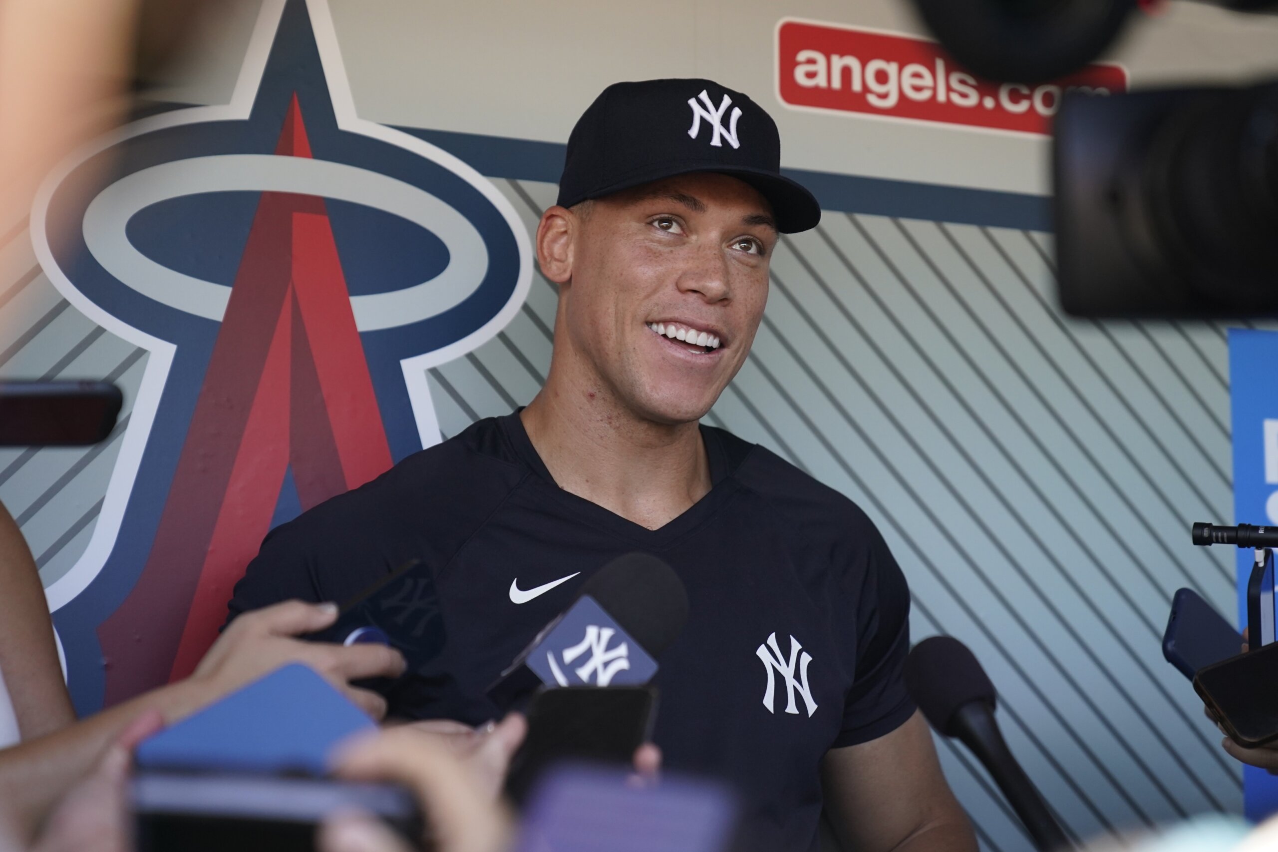 Aaron Judge returns to Yankees lineup from injured list