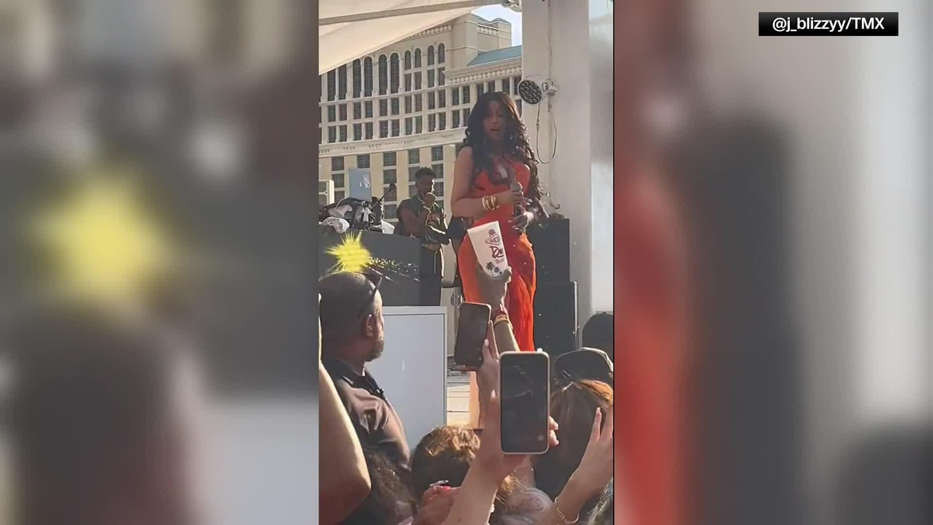 Fan Hit By Cardi B’s Microphone At Vegas Concert Files Police Report ...