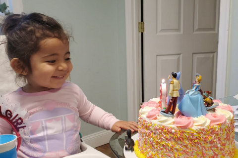 Northern Va. volunteers are helping to bake birthday cakes for kids they’ll never meet
