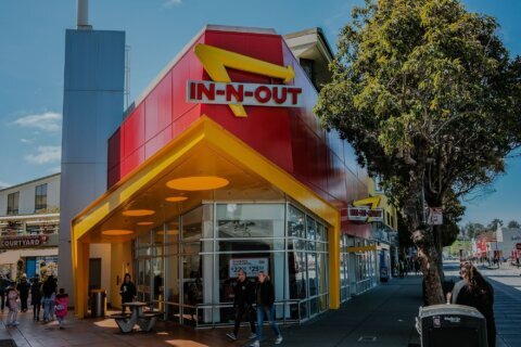 In-N-Out to ban employees in 5 states from wearing masks