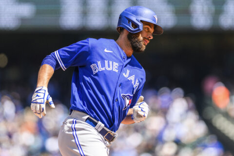 Blue Jays snap 5-game home losing streak against AL-leading Orioles with 4-1 victory