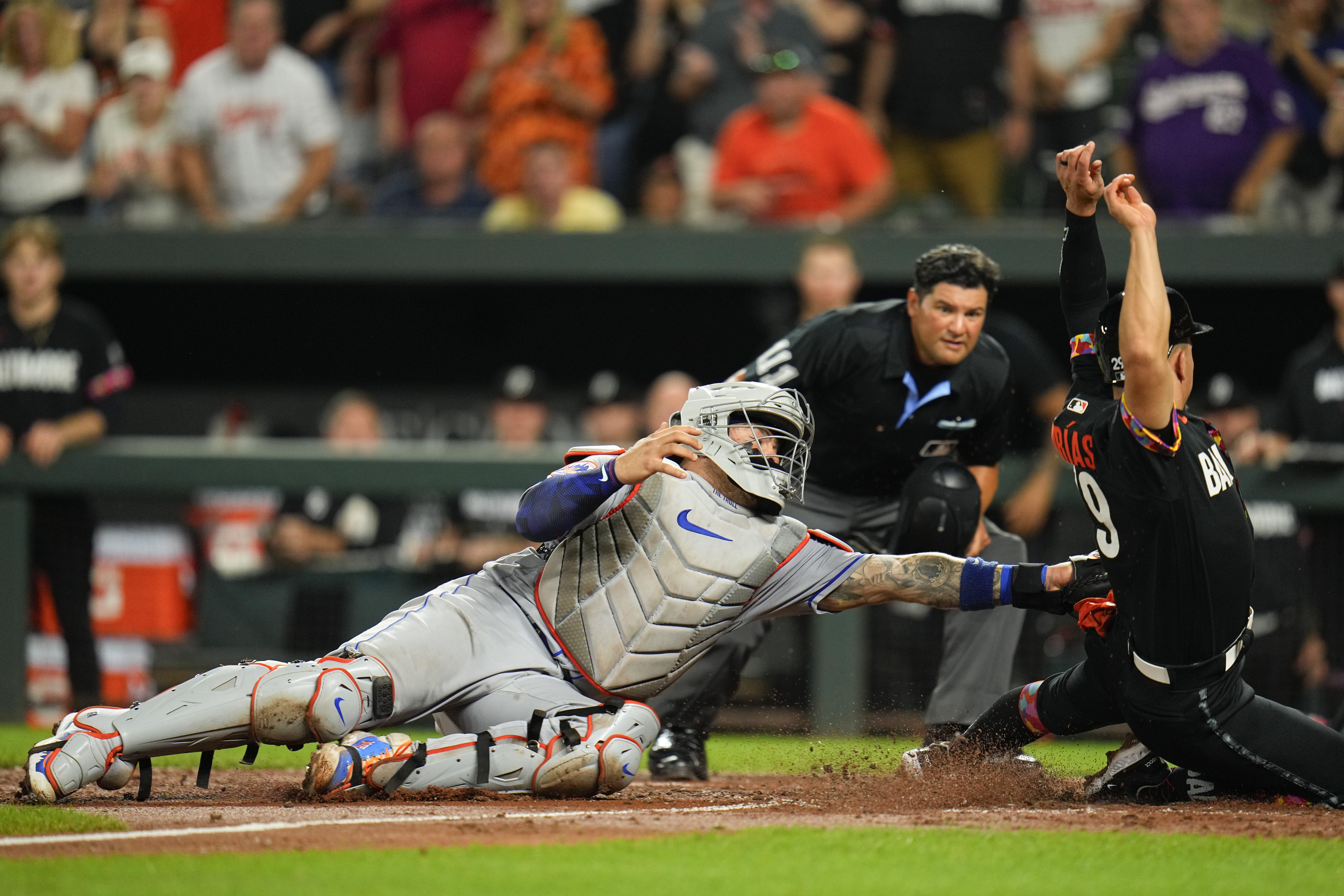 AL East-leading Orioles rout Mets 10-3 in Showalter's return to Camden  Yards - WTOP News