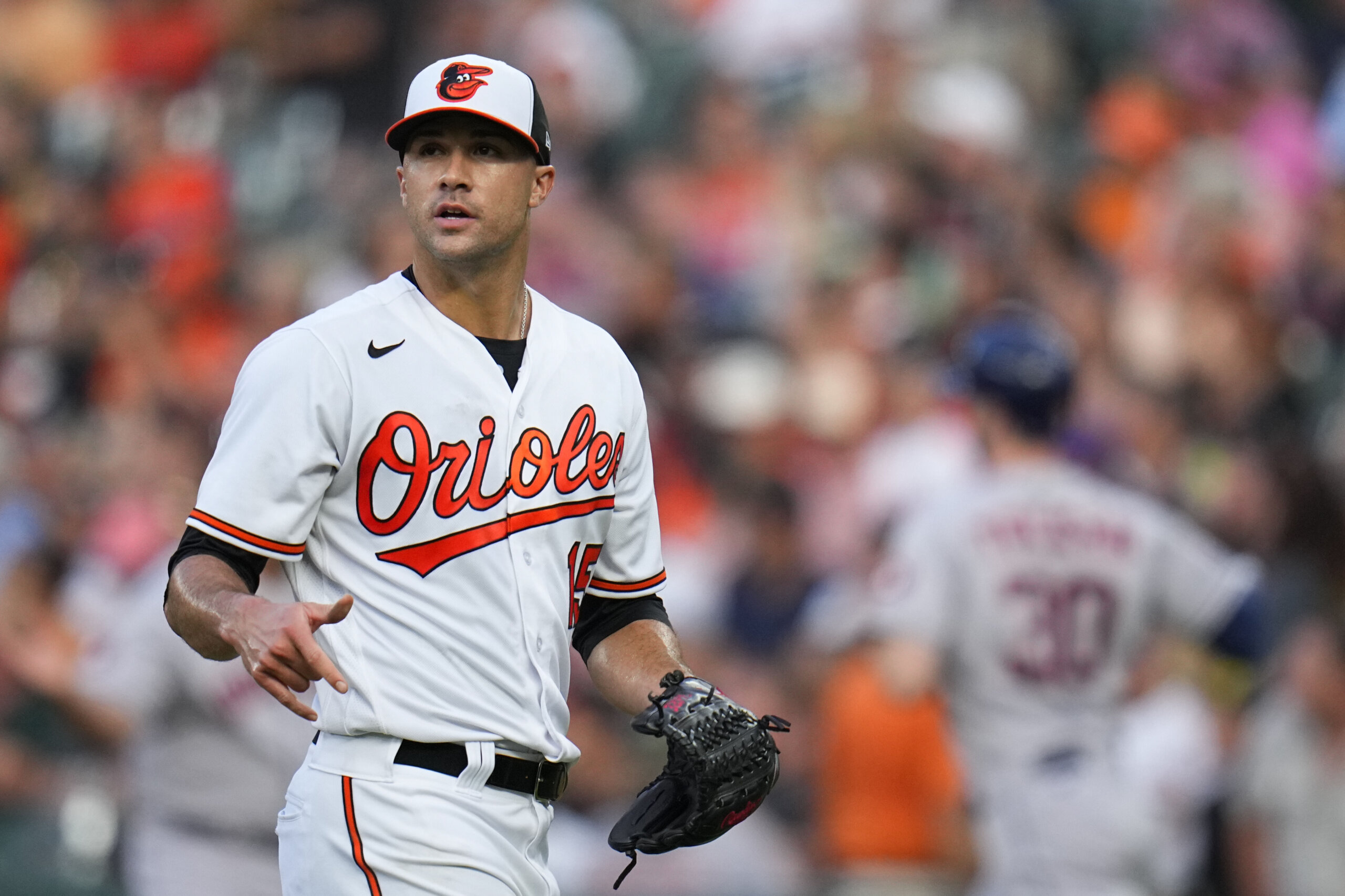 Orioles 4, Rays 3: Win put's O's in sole possession of AL East