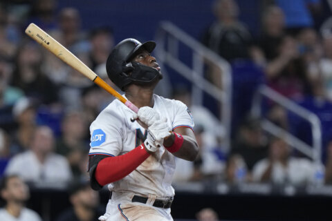 Jorge Soler hits 35th homer as Marlins beat Nationals 2-1 to avoid 3-game sweep