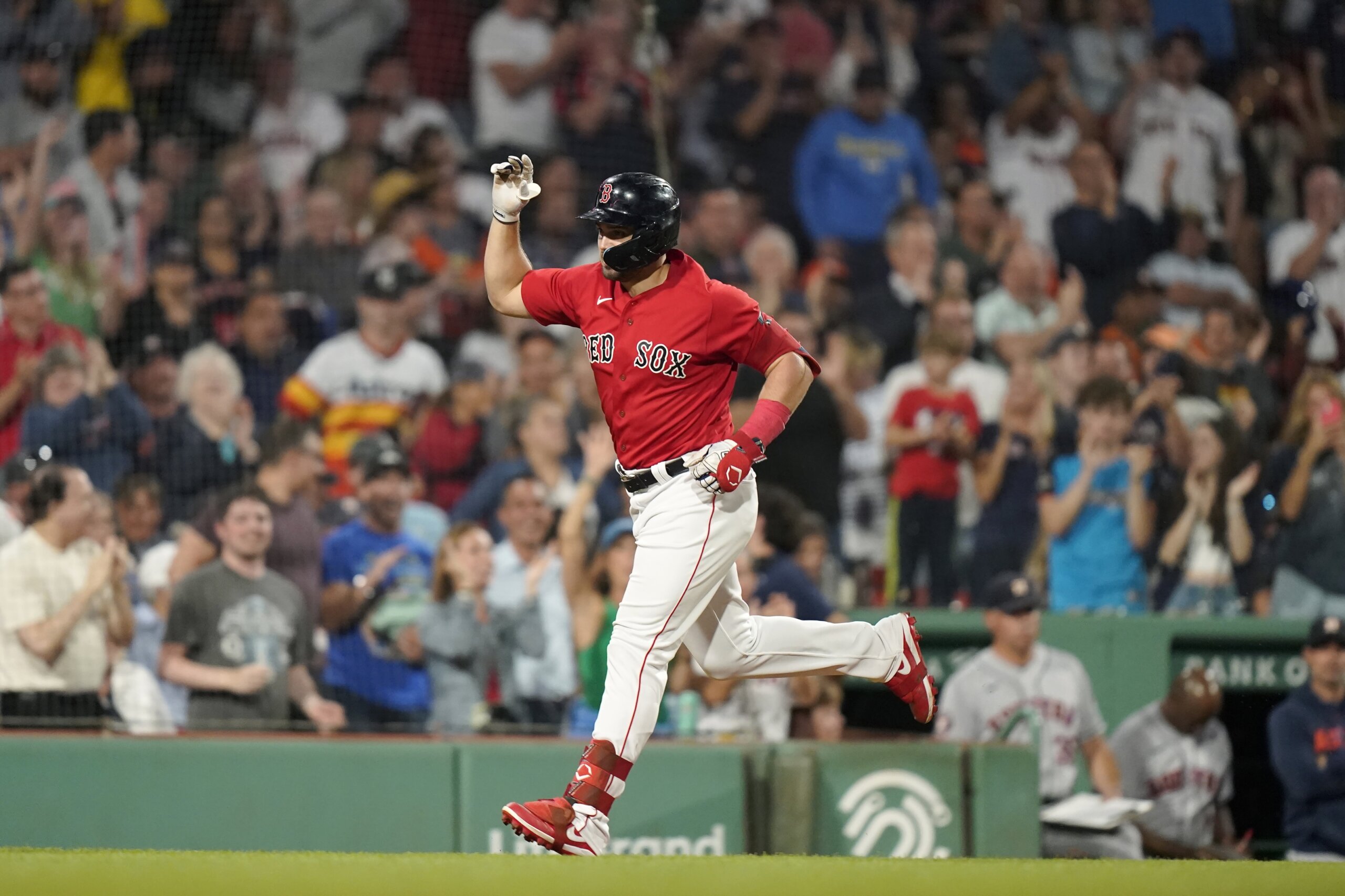 The Chicago White Sox end their losing streak in amazing fashion