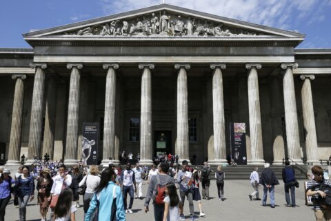 British Museum's director resigns, says he didn't take warning about possible theft seriously enough