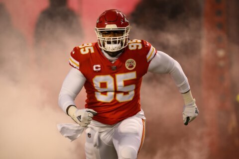 Chiefs' Chris Jones: 'I would change it' if given another chance to avoid a holdout