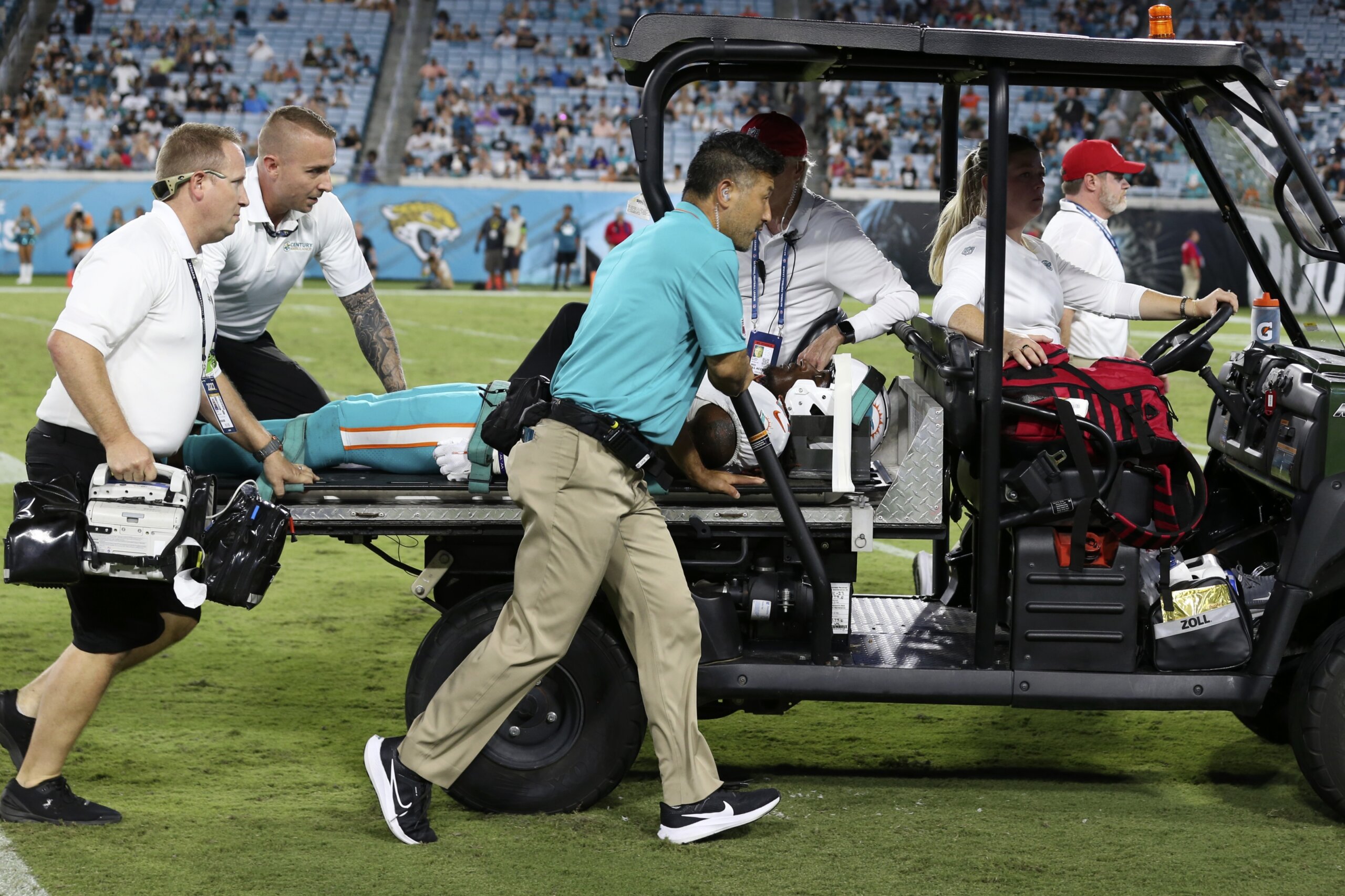 Daewood Davis Of Dolphins Carted Off Field After Collision; Preseason ...