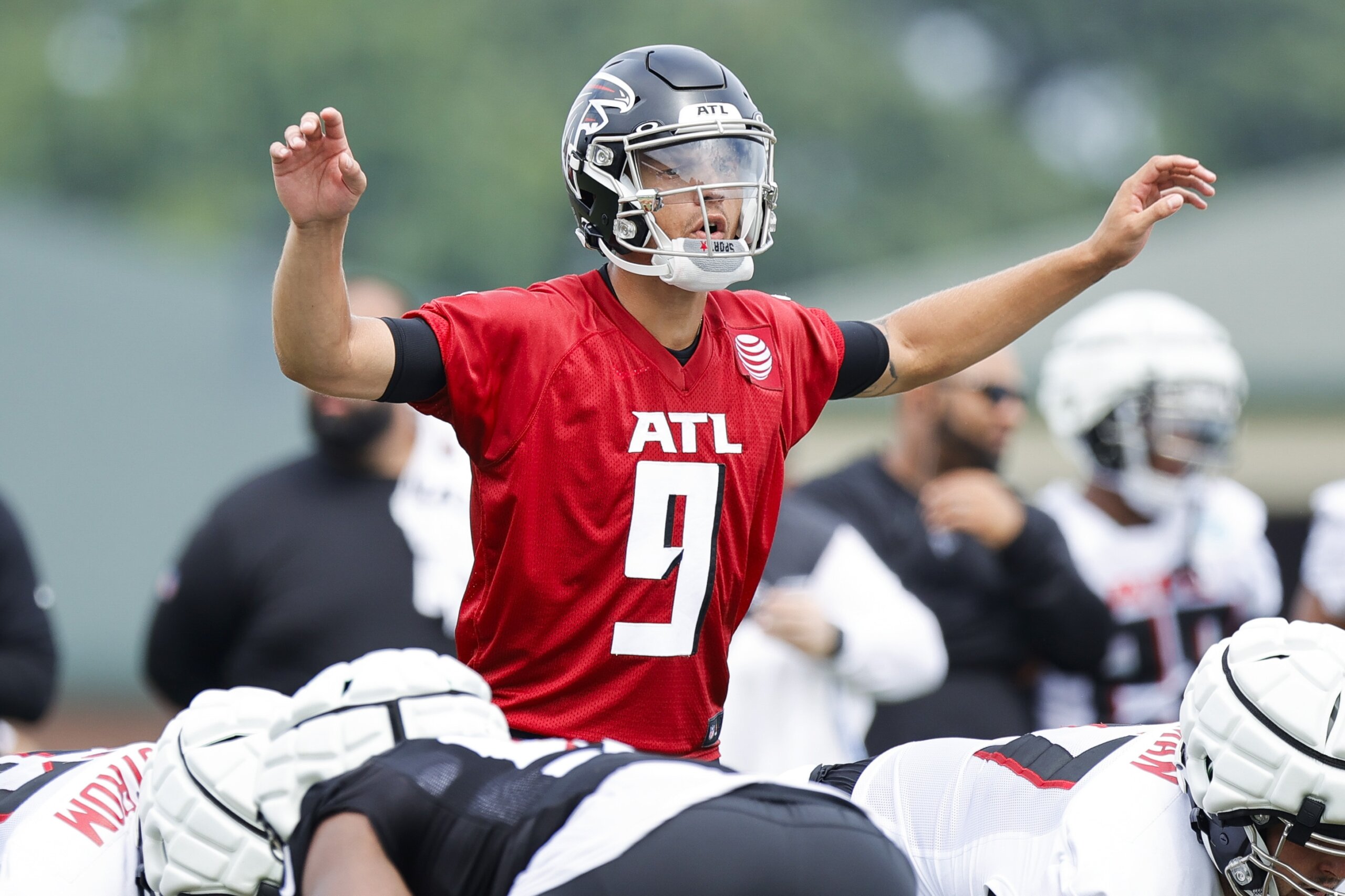 Falcons QB Ridder facing more heat after 3 turnovers adds to offense's  struggles - The Augusta Press