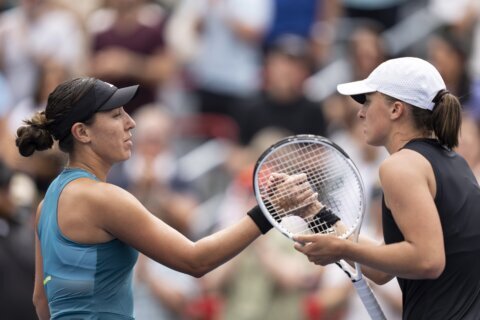 American Jessica Pegula beats top-ranked Iga Swiatek to reach Montreal final