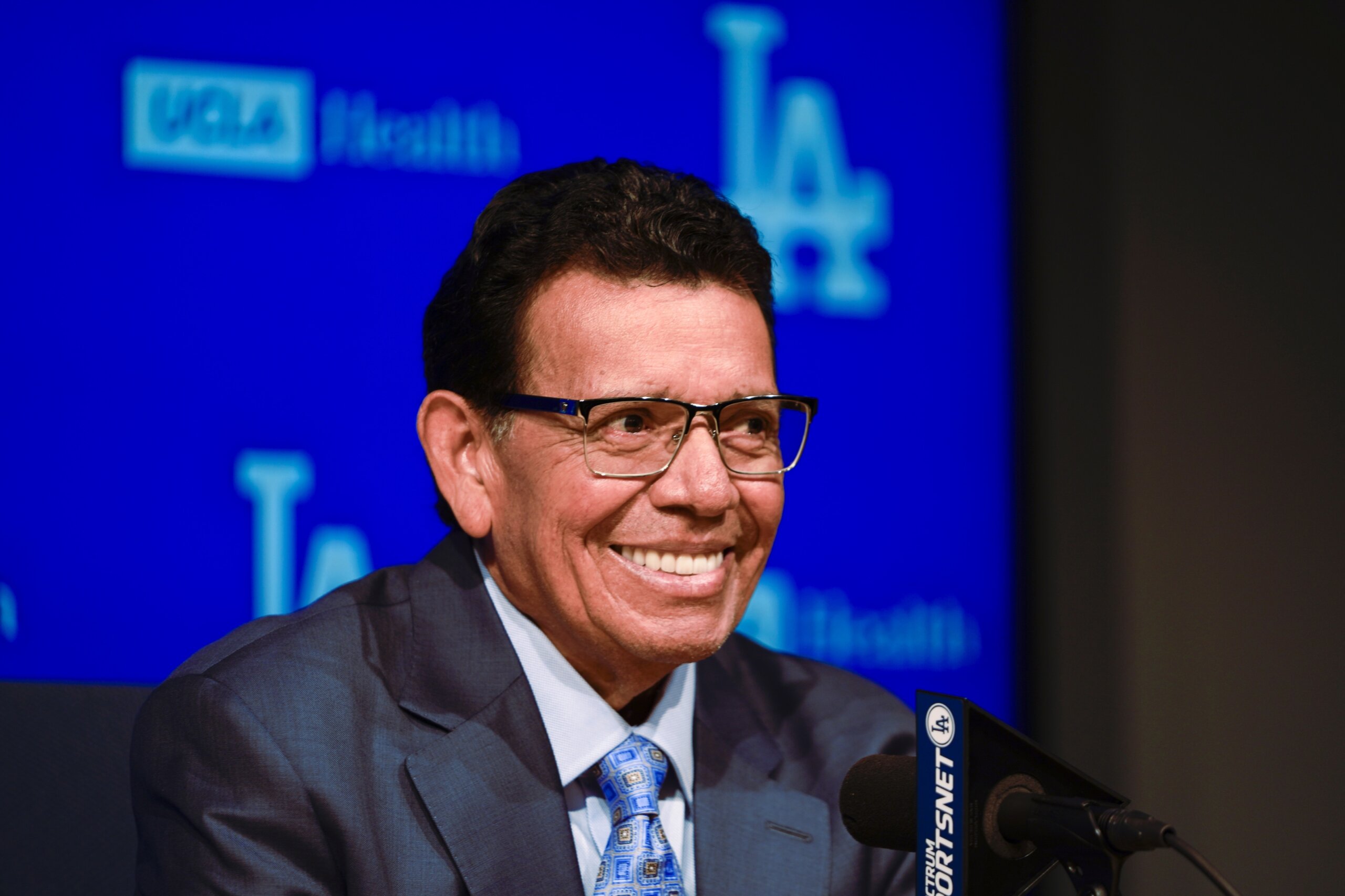 It's Time for the Dodgers to Retire Fernando Valenzuela's Number 